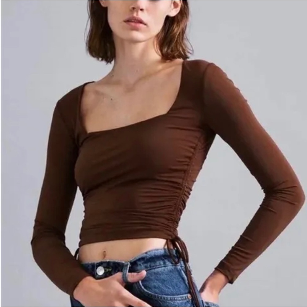Zara square neck scrunch side top